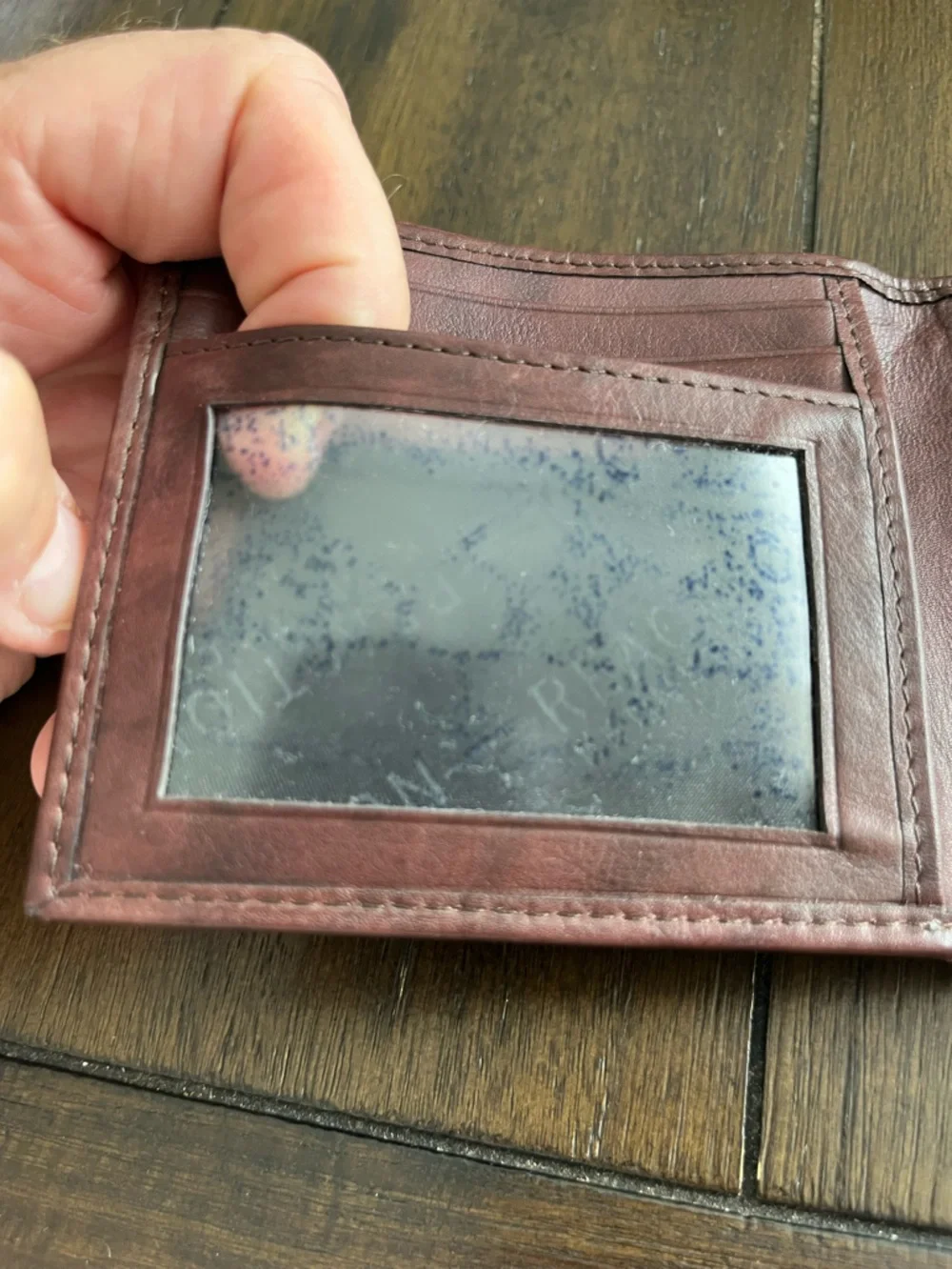 Kenneth Cole Reaction Men's Brown Leather Bifold Wallet: See Description